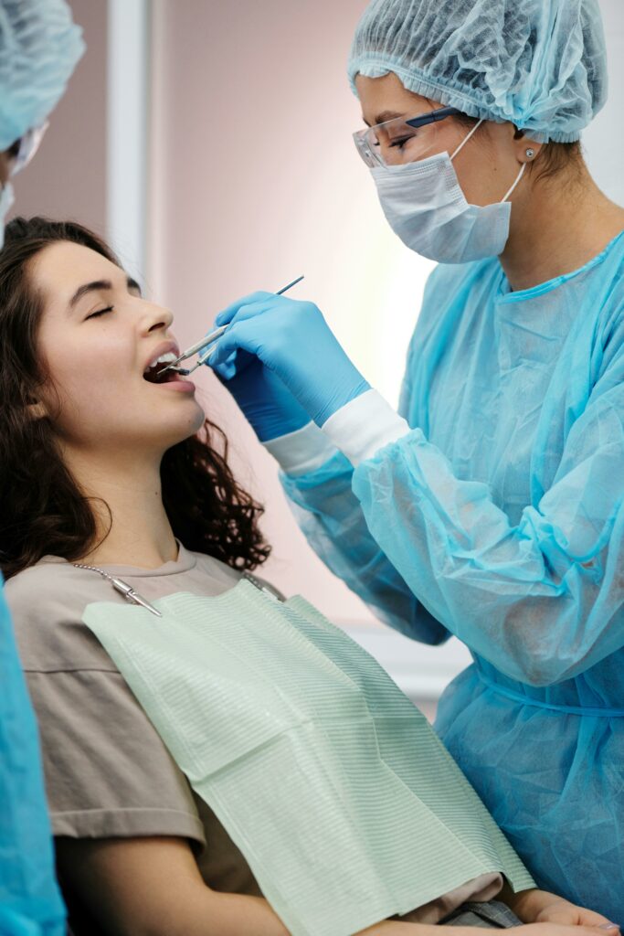 Reno cosmetic dentist helping out a patient, dental implants reno, reno nv dentists, cosmetic dentistry, restorative dentistry near me, dentistry in reno